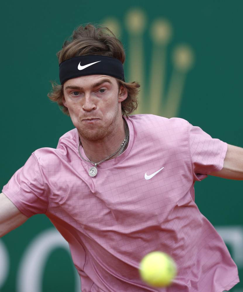 争冠悬念的 争冠悬念的